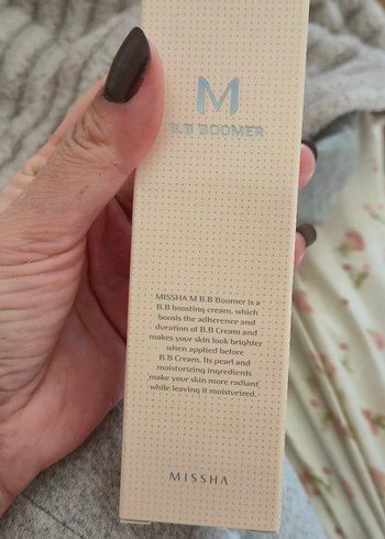 Missha Missha Işıltılı Aydınlatıcı BB Krem 40 ml