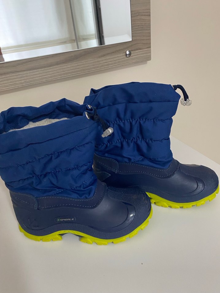 Mavi Erkek Çocuk Lastik Bot Velcro - Görsel 2