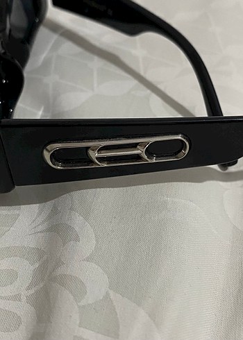 Juicy Couture y2k tarzı siyah güneş gözlüğü