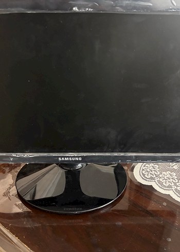 Samsung Siyah Monitör