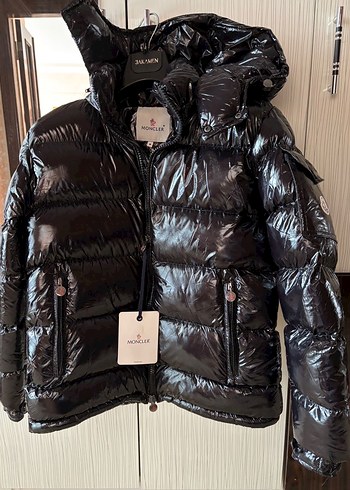 Moncler m