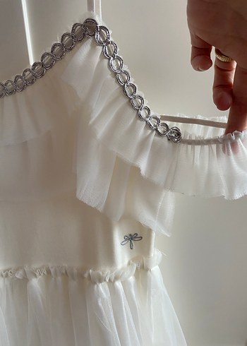 Askılı beyaz elbise - Görsel 3