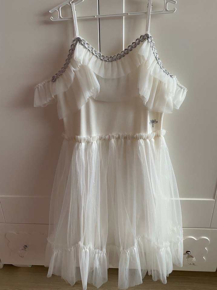Askılı beyaz elbise - Görsel 2
