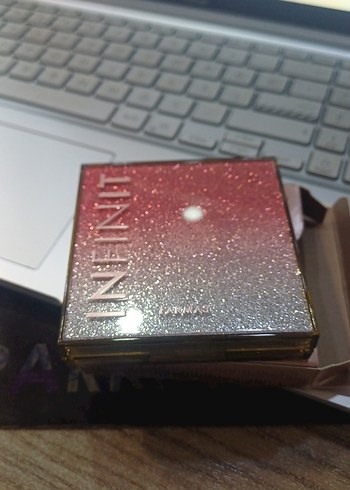 Bej Tonlarda Göz Farı Paleti - Görsel 2