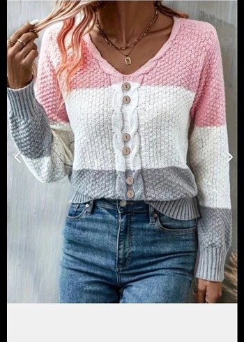 V YAKALI ÖNDEN DÜĞMELİ RENK BLOKLU TRİKO KAZAK - Görsel 3