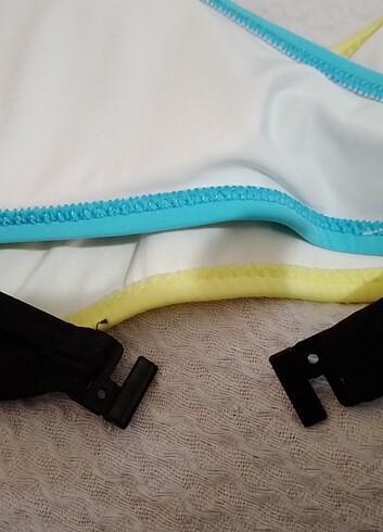 l Beden siyah Renk Siyah Bikini Üstü