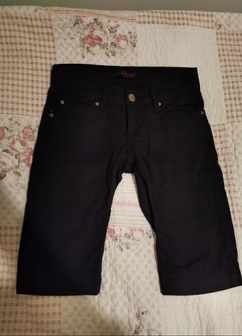 Capri siyah pantolon