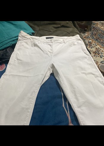 Beyaz Kemerli Kadın Pamuk Pantolon - Görsel 2
