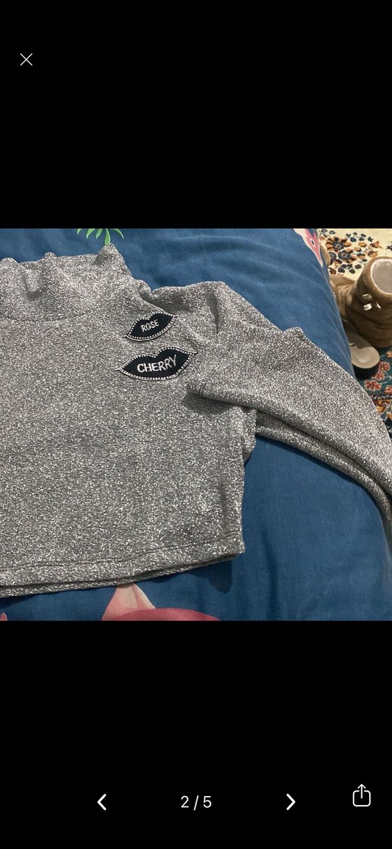 Gri Dik Yaka Düğmeli Kısa Kadın Sweatshirt - Görsel 2