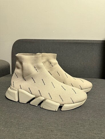 Balenciaga ayakkabı