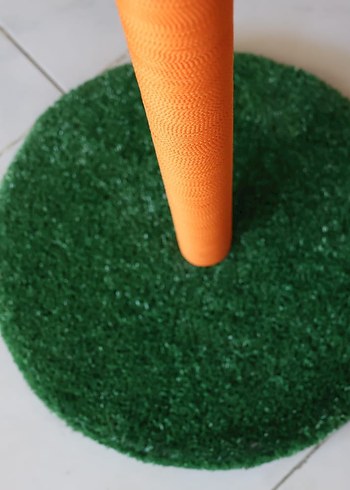 Havuç şeklinde dekoratif kedi tırmalama sehpası - Görsel 5