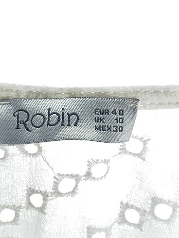 40 Beden beyaz Renk Robin Bluz %70 İndirimli.