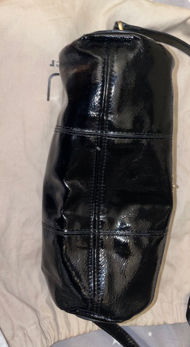 Siyah Parlak Manu Çanta - Görsel 4