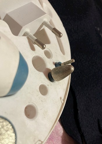 AEG Beyaz Manikür ve Pedikür Seti - Görsel 2