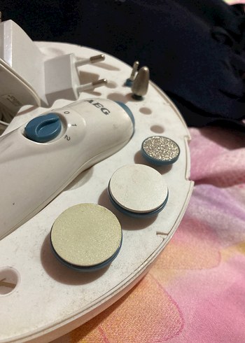 AEG Beyaz Manikür ve Pedikür Seti - Görsel 4