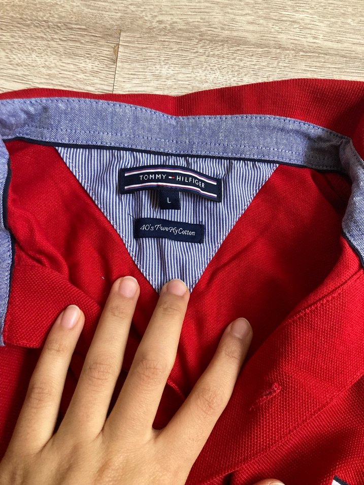 Kırmızı V Yakalı Kısa Kollu Erkek Polo Tişört - Görsel 3