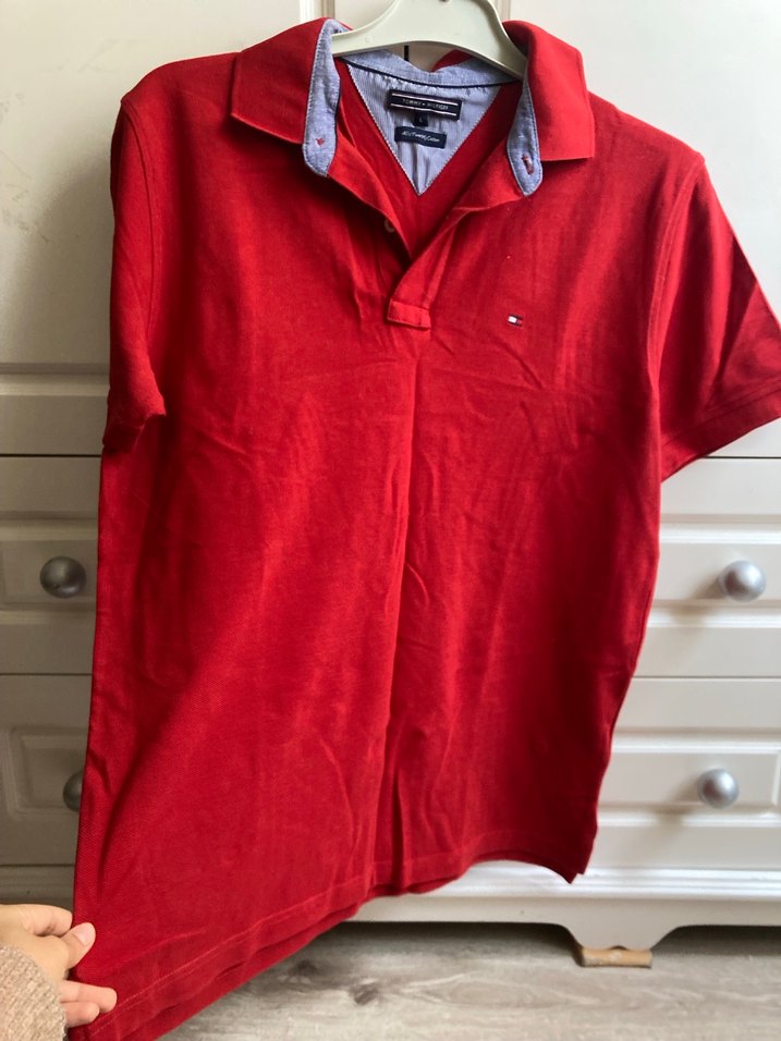 Kırmızı V Yakalı Kısa Kollu Erkek Polo Tişört - Görsel 2