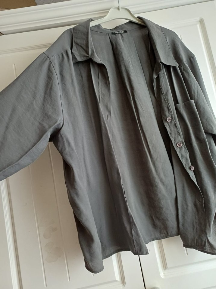 Gri Düğmeli gömlek - Görsel 2