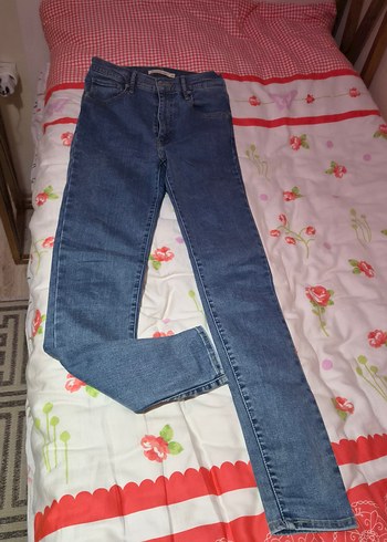 Levis Mavi Dar Kesim Denim Jean