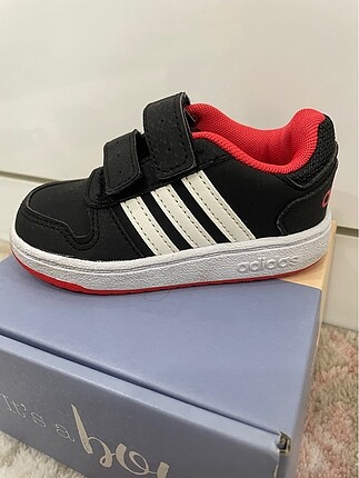 Adidas Adidas çocuk ayakkabı