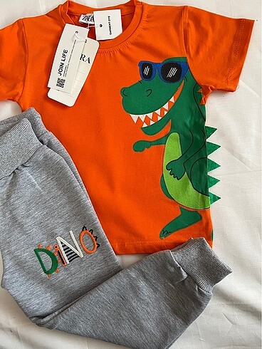 Dino Nakışlı Takım