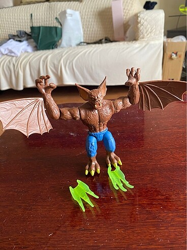  Beden Renk Man bat figür