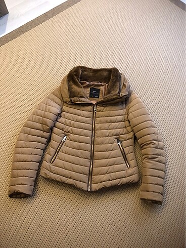 Zara mont