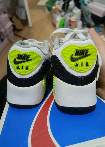 31 Beden az kullanılmıs nike çocuk spor ayakkabı