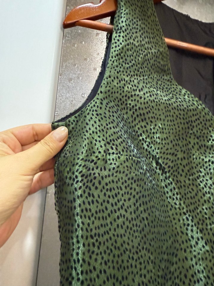 Parlak Yeşil Pilili Midi Abiye Elbise - Görsel 2