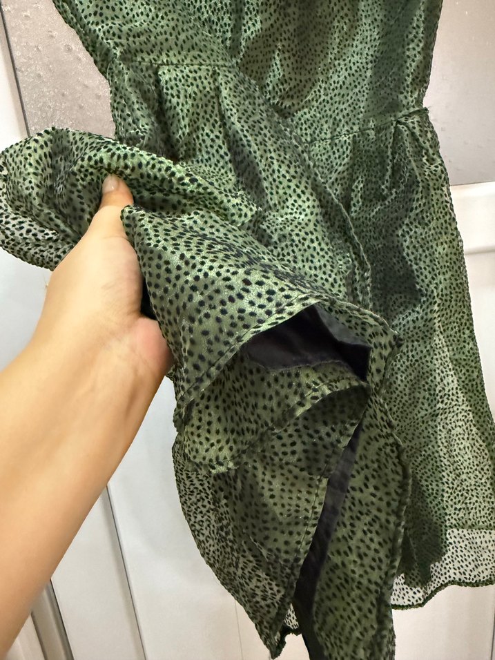 Parlak Yeşil Pilili Midi Abiye Elbise - Görsel 5