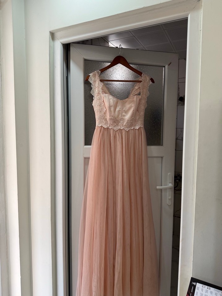 Dantel detaylı uzun pembe vintage elbise - Görsel 3