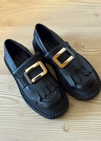 Tokalı Siyah Deri Kadın Loafer - Görsel 3