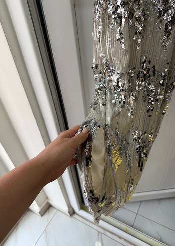 İnci İşlemeli Uzun Abiye Elbise - Görsel 5