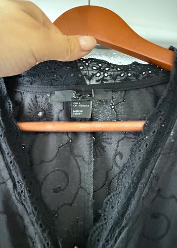 Kuş Gözü Detaylı Siyah Midi Elbise - Görsel 5