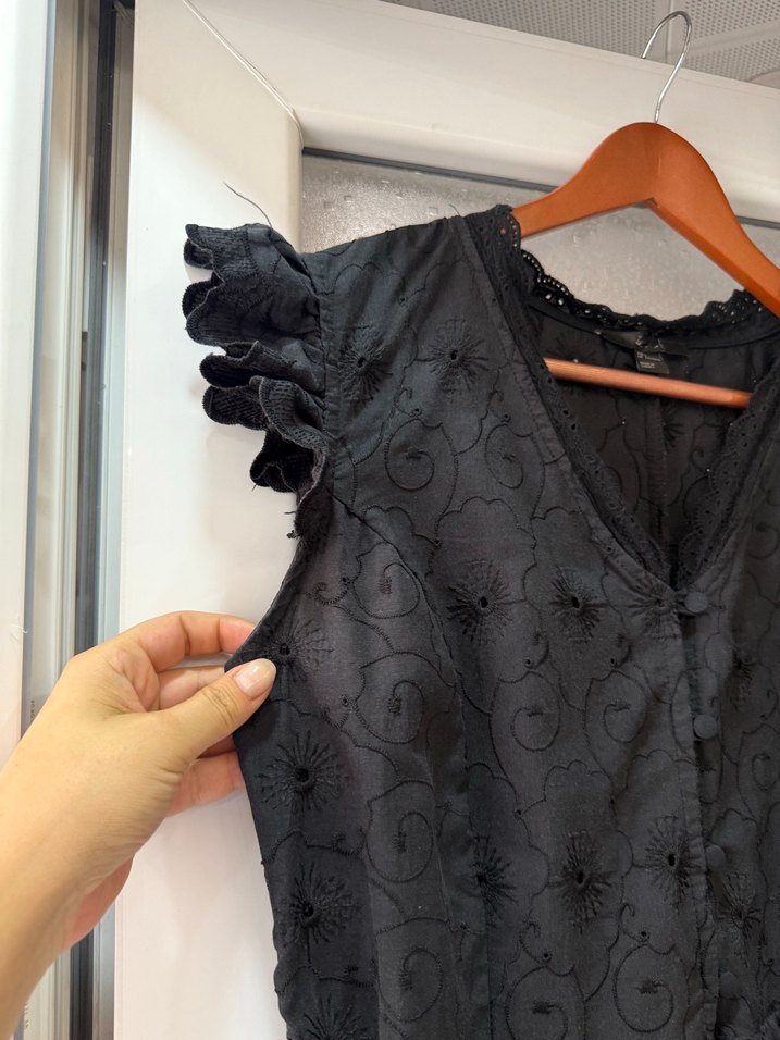 Kuş Gözü Detaylı Siyah Midi Elbise - Görsel 2