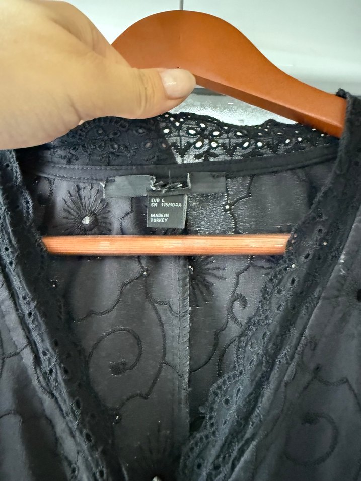 Kuş Gözü Detaylı Siyah Midi Elbise - Görsel 5