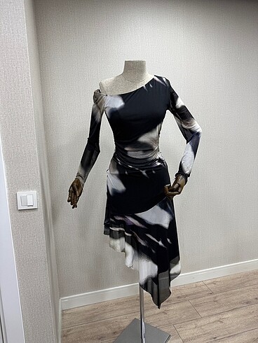 Asimetrik elbise - Görsel 10