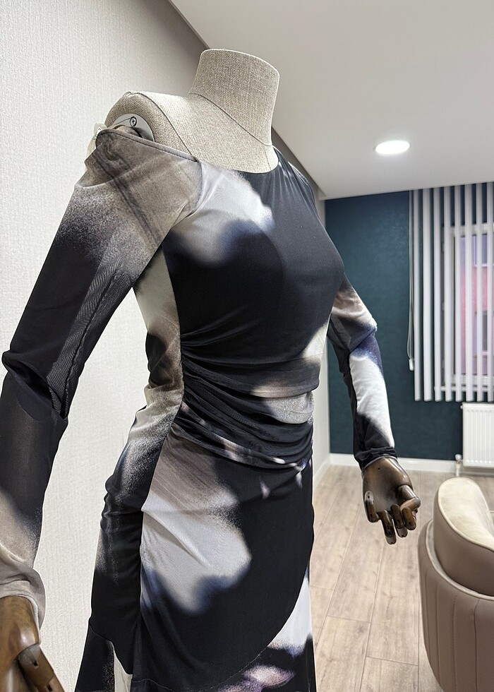 Asimetrik elbise - Görsel 2