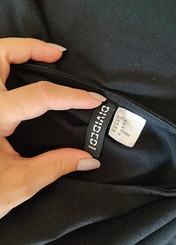 H&M Hm markalı az kullanılmış crop