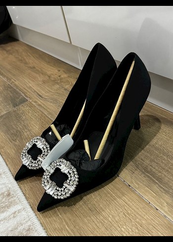 Mango stiletto