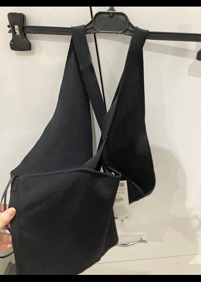 Zara kruvaze halter yaka örme top - Görsel 3