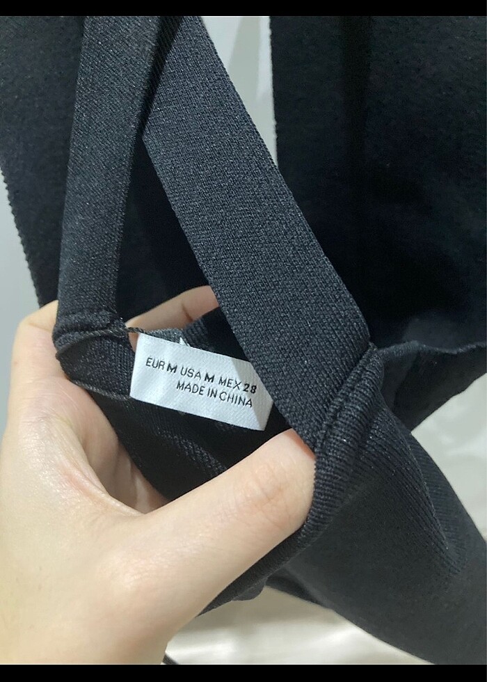 Zara kruvaze halter yaka örme top - Görsel 5