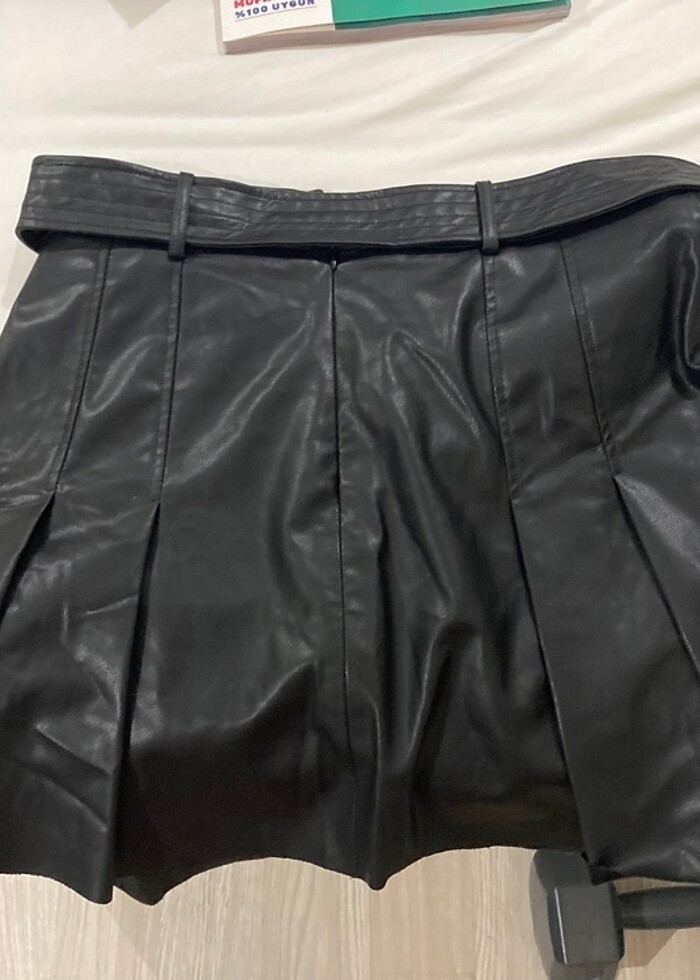 Zara deri pileli etek - Görsel 2