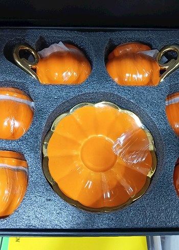 Turuncu Kabak Desenli Porselen Fincan Takımı - Görsel 4