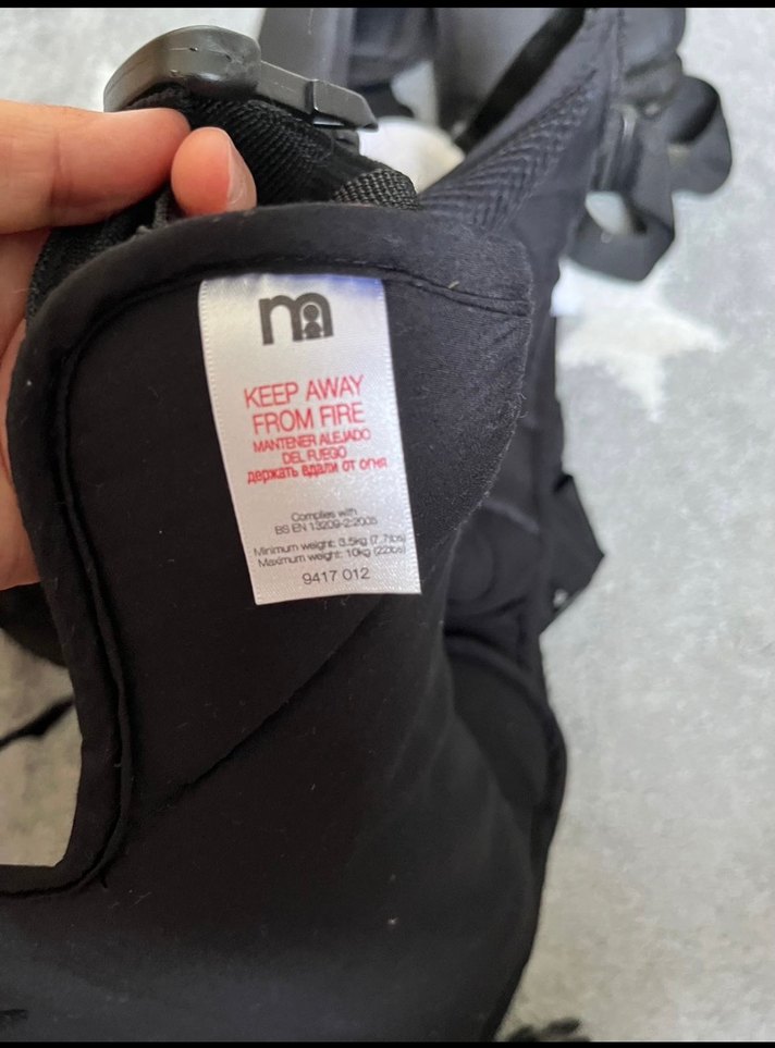 Mothercare Siyah Gri Bebek Taşıma Aparatı - Görsel 2