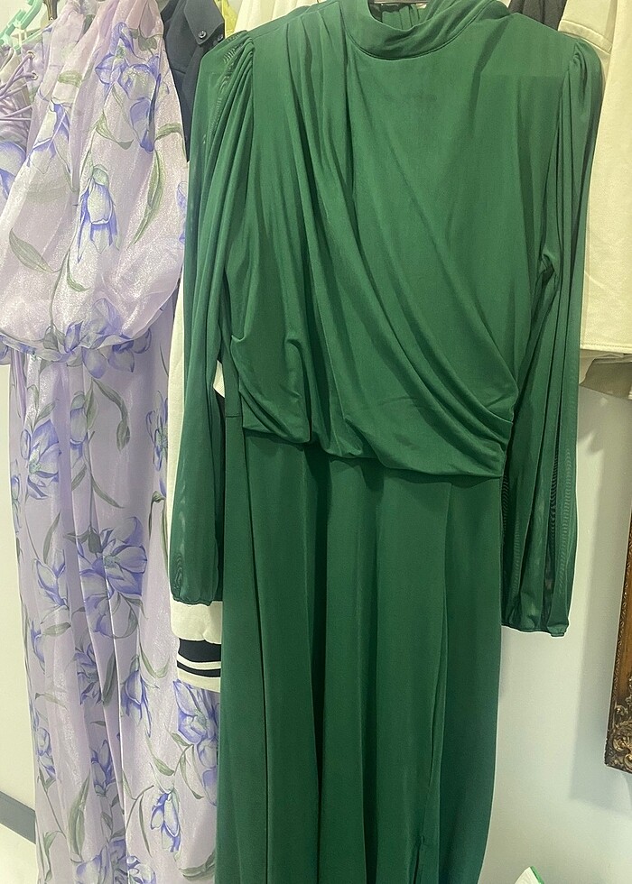 Gayrı midi boy elbise - Görsel 4