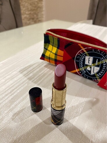  Beden Estee Lauder ruj