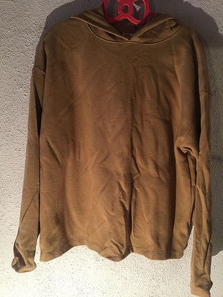 Sweatshirt rengi çok güzel 