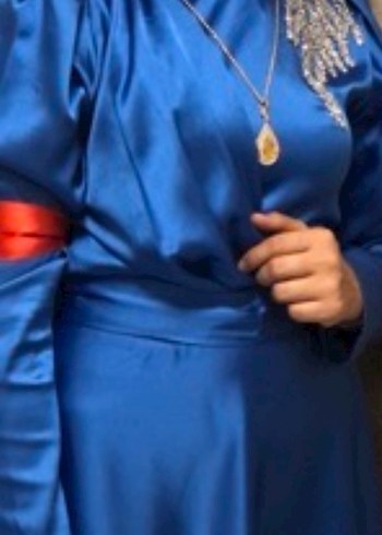 Mavi İşlemeli Uzun Kollu Abiye Elbise - Görsel 4