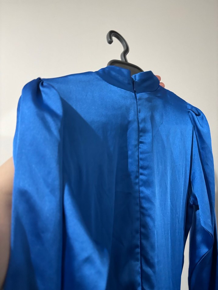 Mavi İşlemeli Uzun Kollu Abiye Elbise - Görsel 3